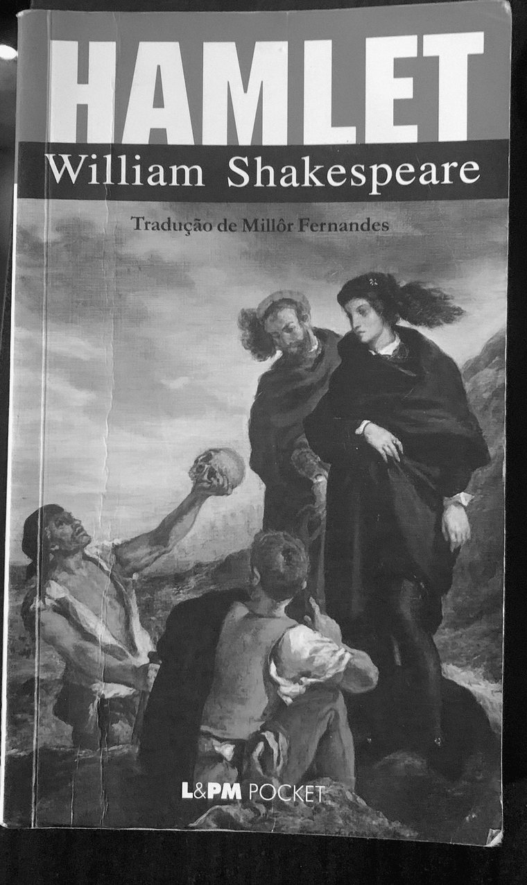 Capa do livro Hamlet, de William Shakespeare, tradução de Millôr Fernandes, L&PM Pocket